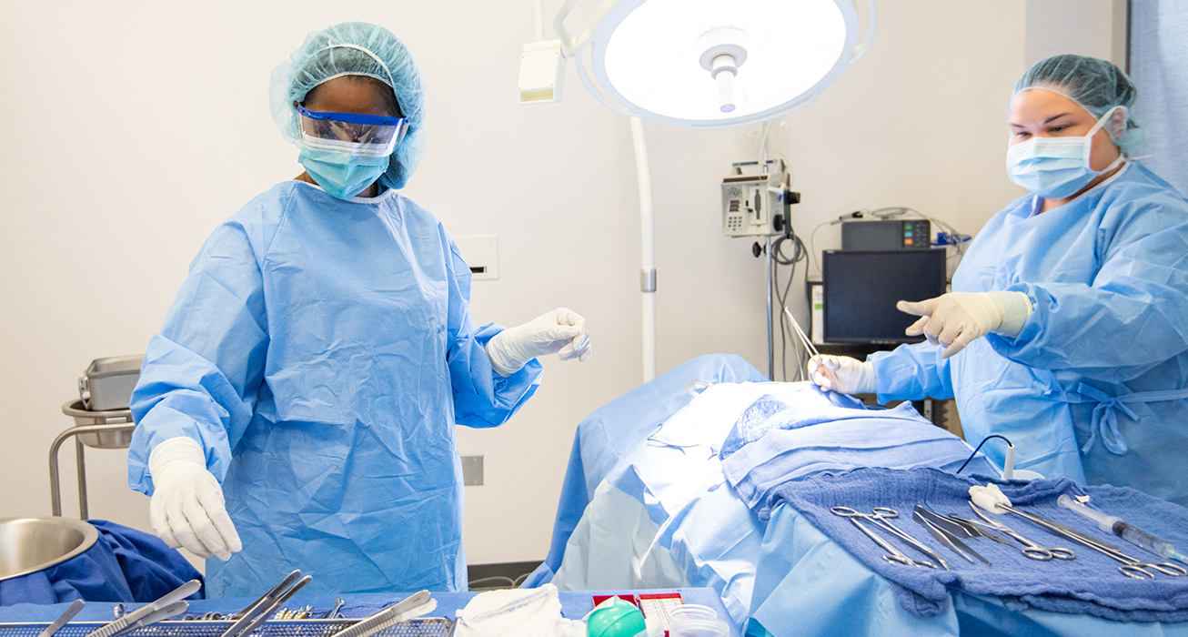 surgical tech work