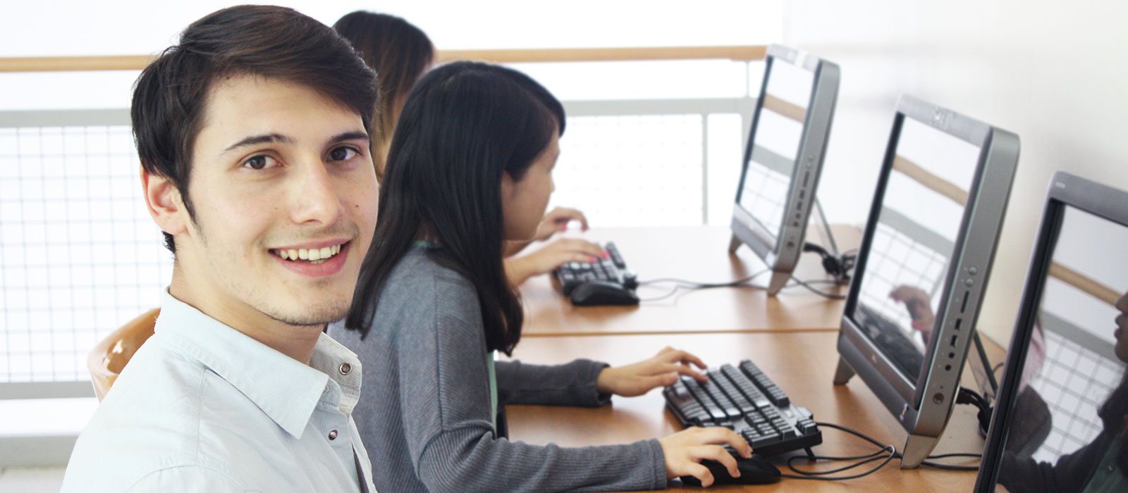 apply to ei